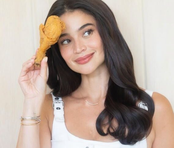 Anne Curtis age